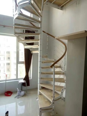 鋼木樓梯鋼木樓梯多少錢一步